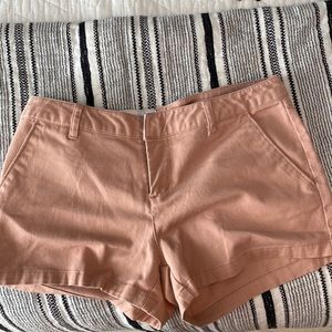 Volcom shorts size 28